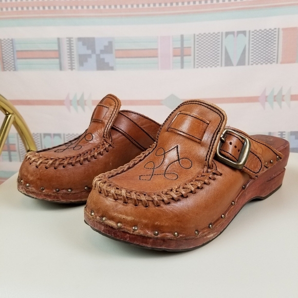Vintage 70s Leather Clogs